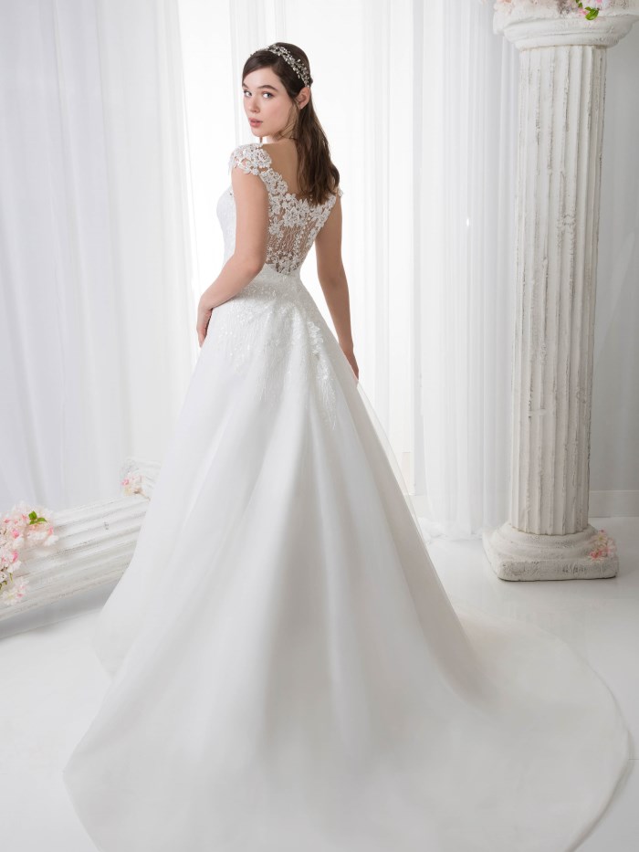 Wedding dresses Collezione - Claudia : C484 